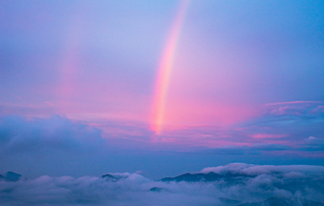 cloud iridescence spiritual meaning